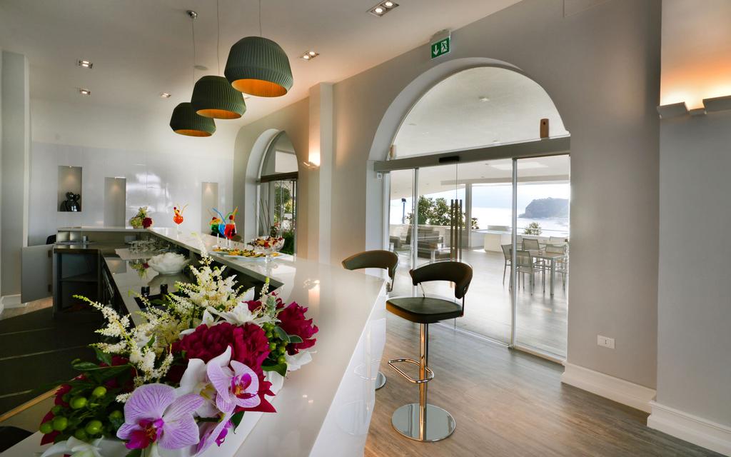 Cala Moresca Hotel image 3