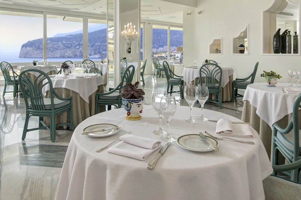 Grand Hotel Capodimonte foto 17