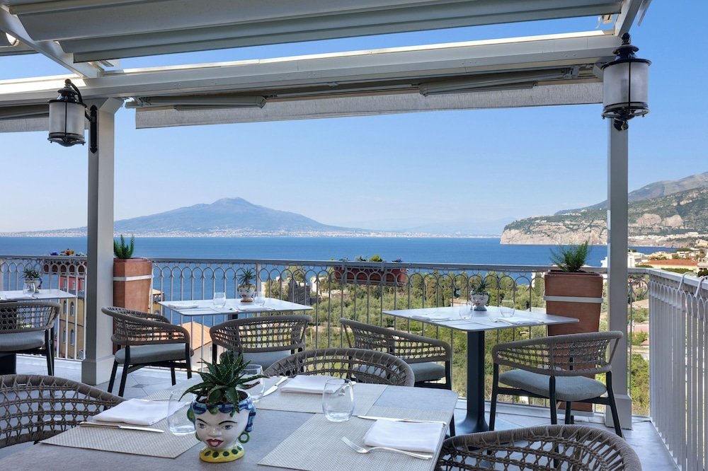 Grand Hotel Capodimonte foto 48