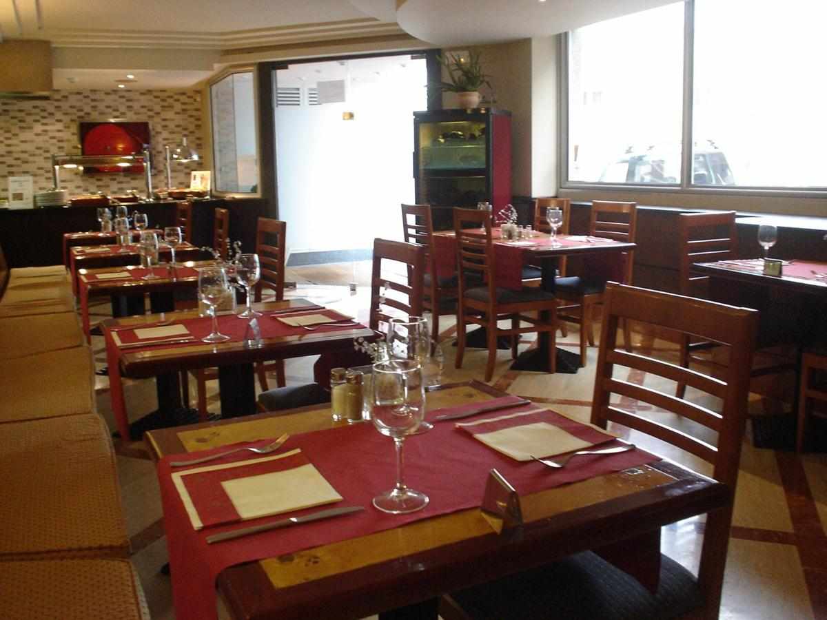 Artiem Capri image 3