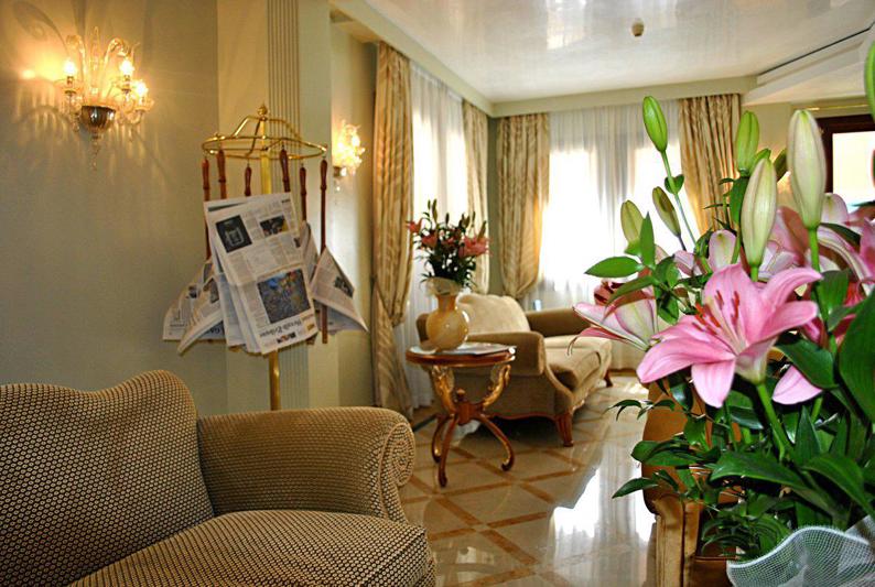 Hotel Carlton Capri in Venice - foto 4