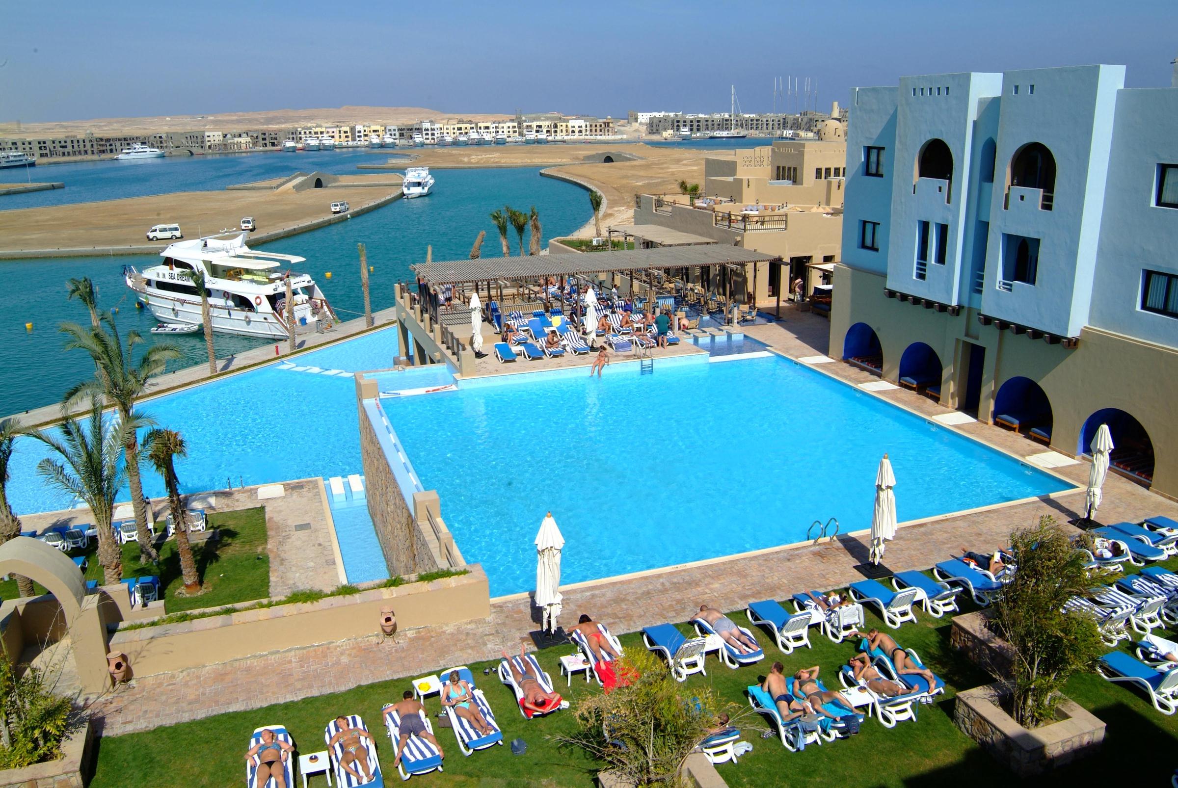 Marina Lodge At Port Ghalib image 2
