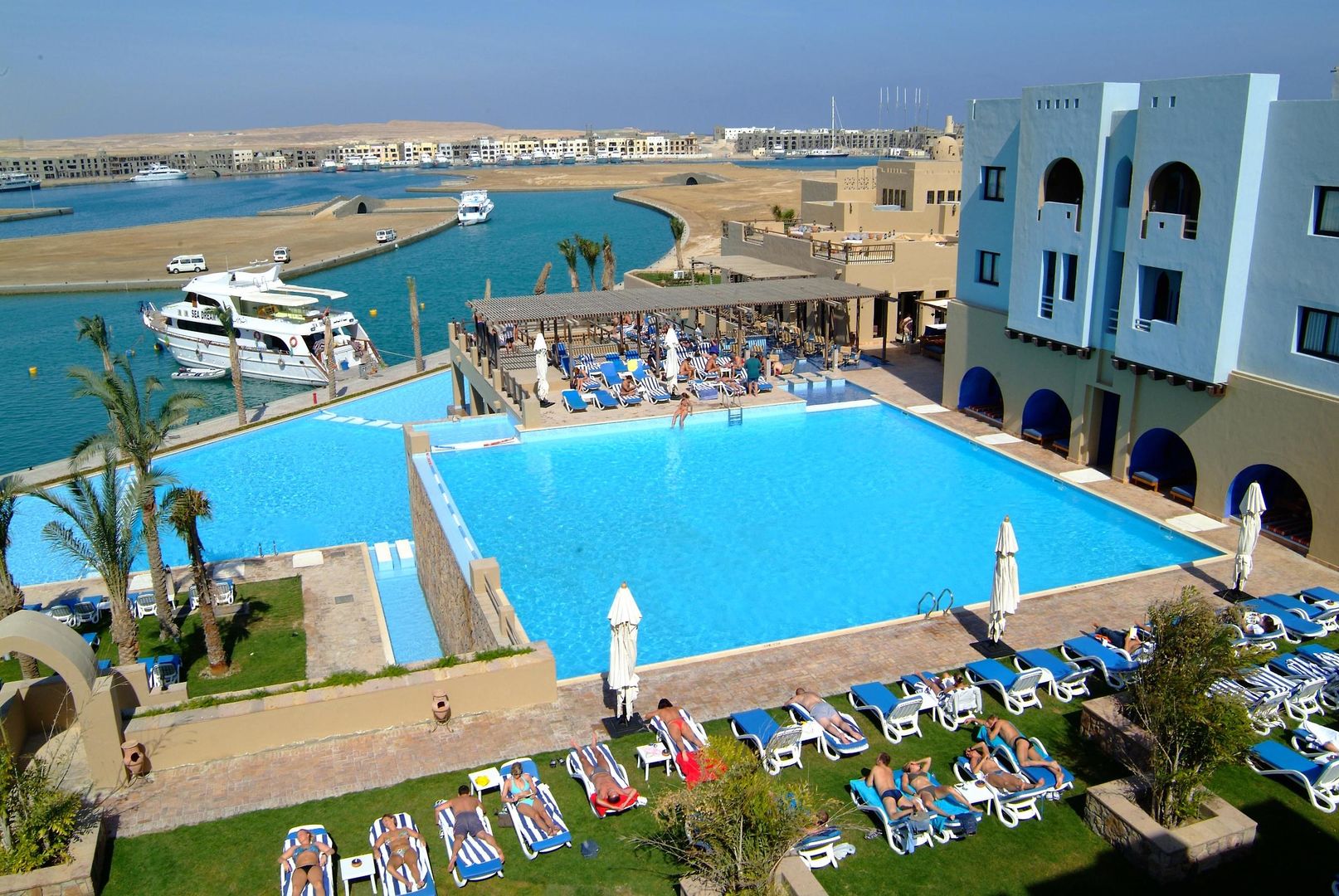 Marina Lodge At Port Ghalib image 1