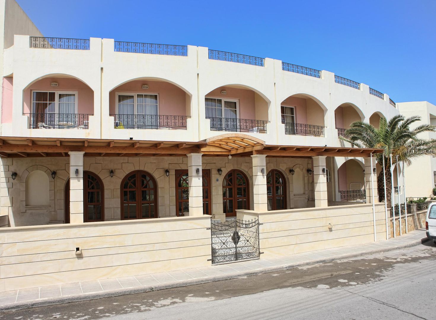 Anita Beach Hotel image 2