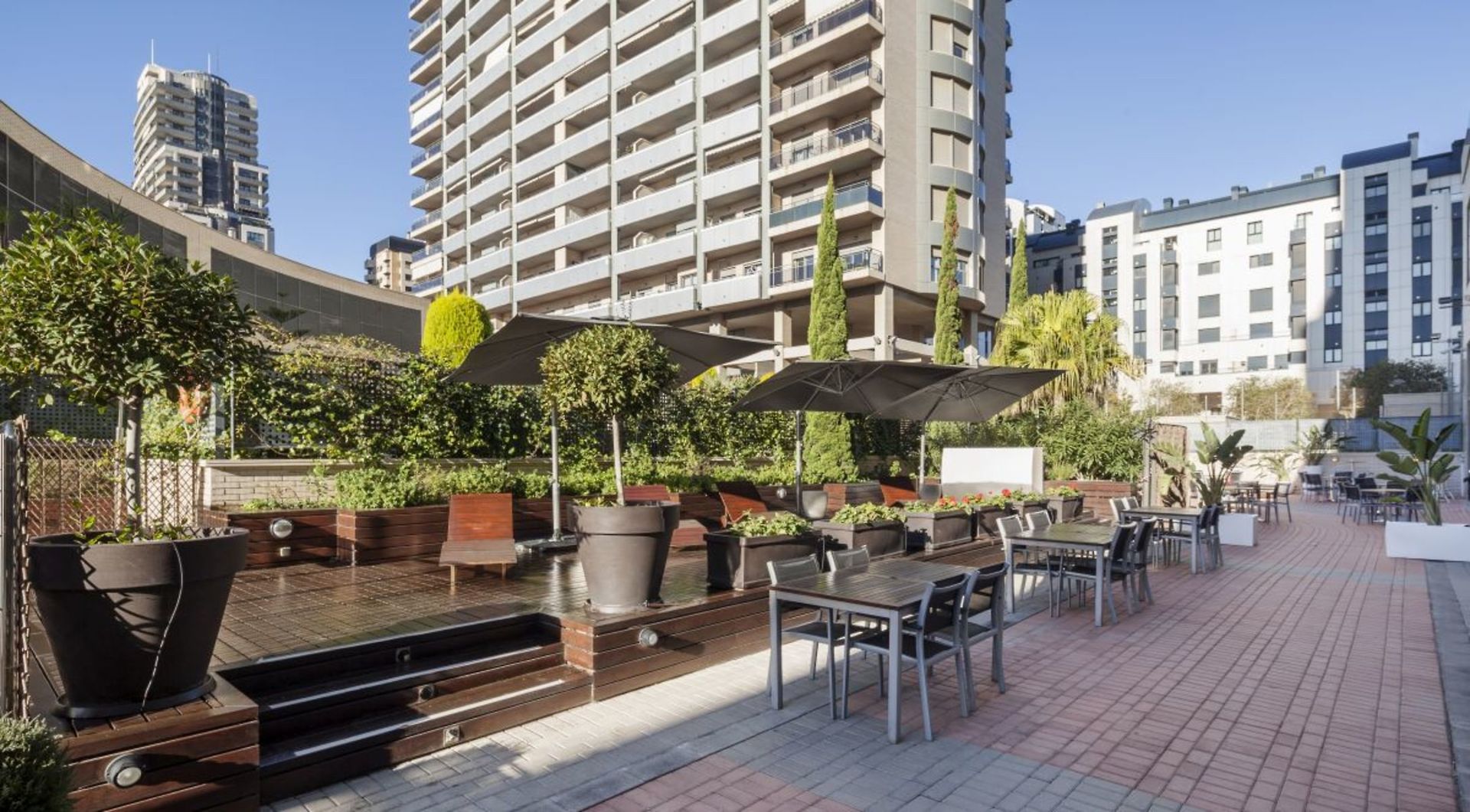 Hotel ILUNION Valencia 3 image 2