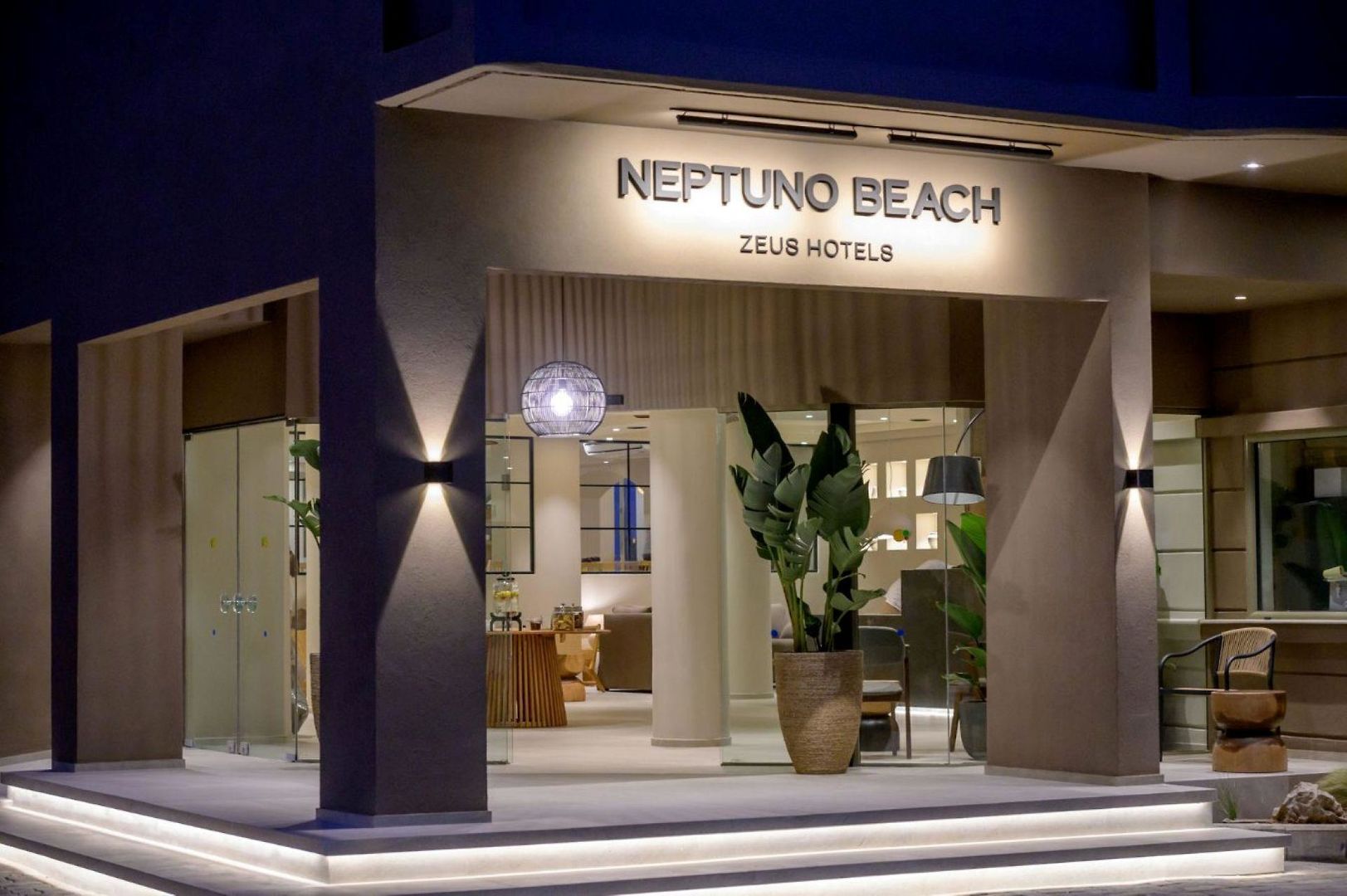 Neptuno Beach foto 9