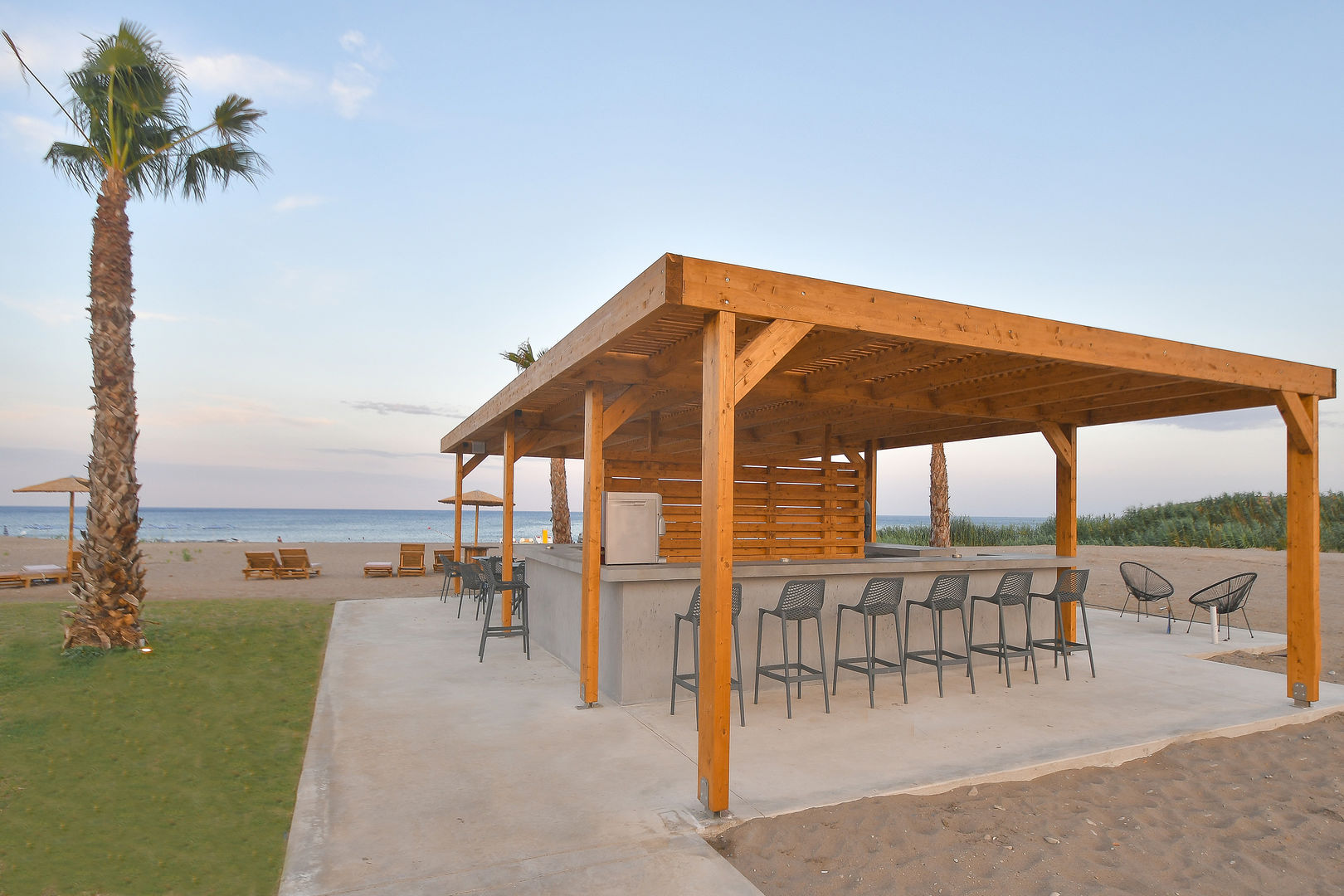 Evita Bay Hotel image 2