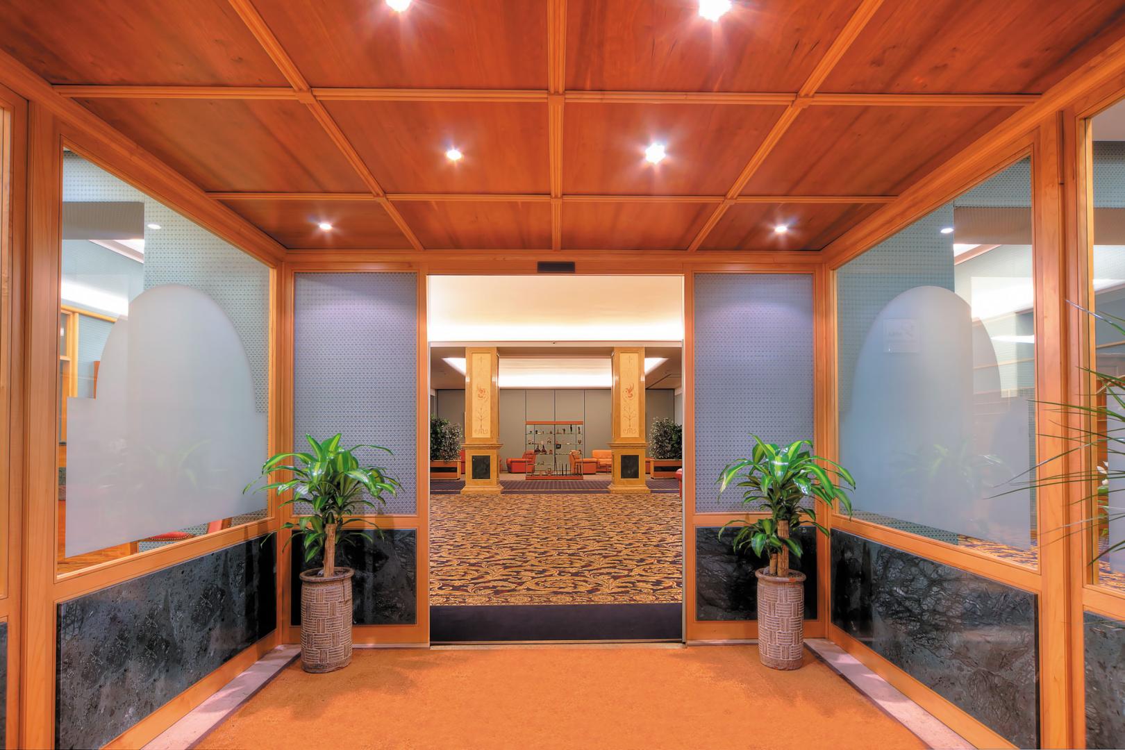 Green Park Hotel — 5