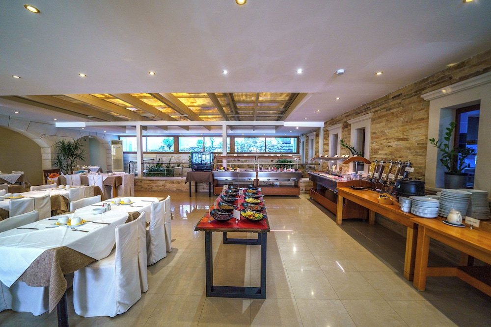 Macaris Suites & Spa foto 14