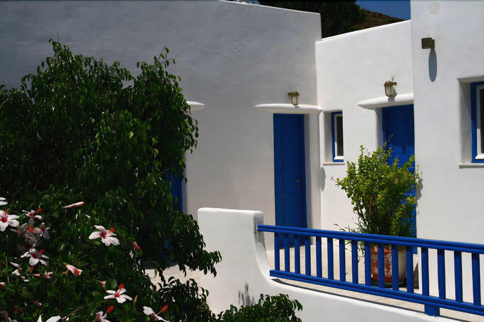 Minoa Hotel image 1