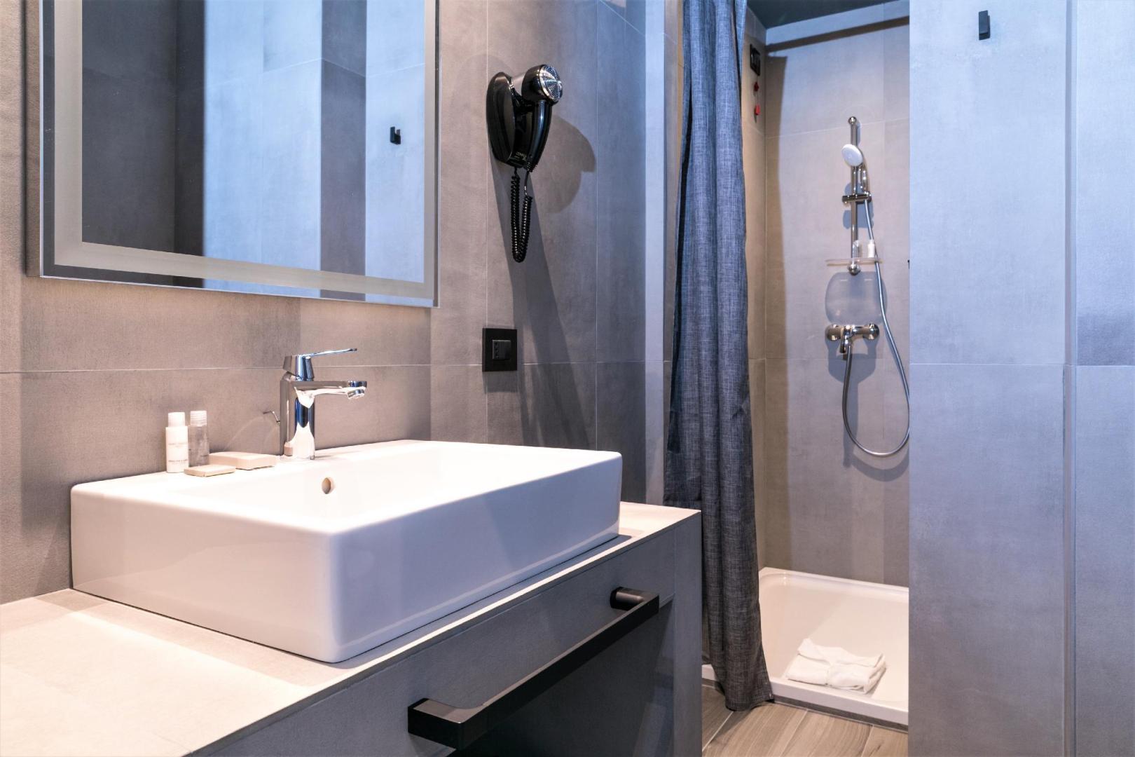 J24 Hotel Milano foto 6