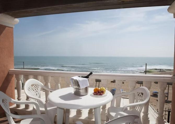 Lloyds Beach Club foto 6